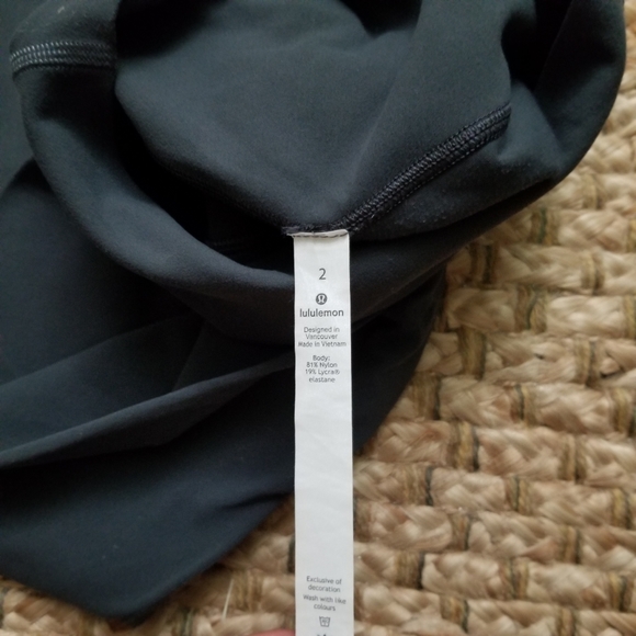 LULULEMON Melanite Align Leggings 28" Sz 2 - Picture 2 of 3